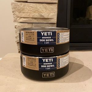 YETI Boomer Dog Bowls 4 Cups Black Matching Set